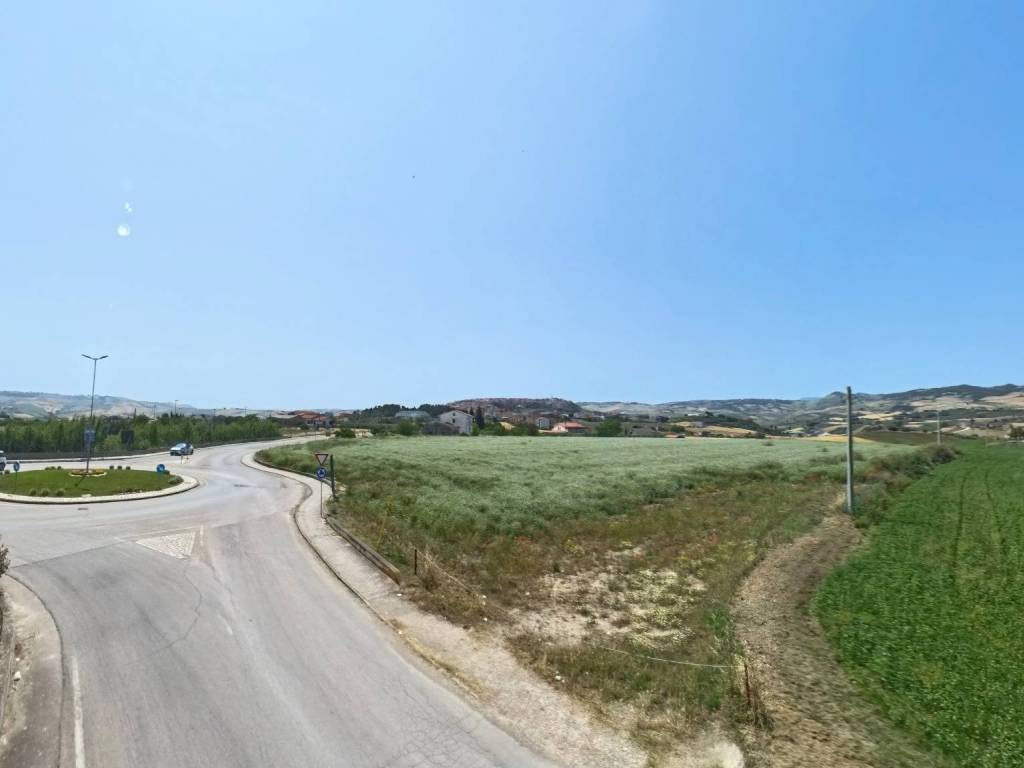 Terreno a Montenero di bisaccia in Via Don Luigi Sturzo - Foto 4