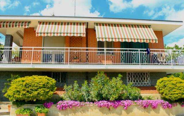 Villa a Moncucco torinese in Località San Giorgio, 76 - Foto 2