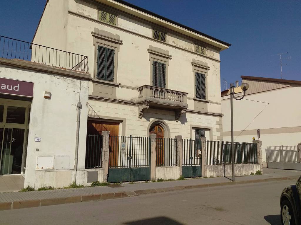 Villa a Castelfiorentino in Piazza Antonio Gramsci - Foto 2