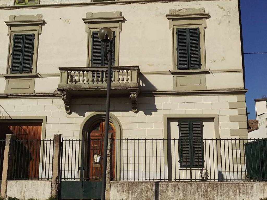 Villa a Castelfiorentino in Piazza Antonio Gramsci - Foto 3