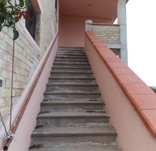 Villa a Colli del tronto in Via Casale 10 - Foto 5