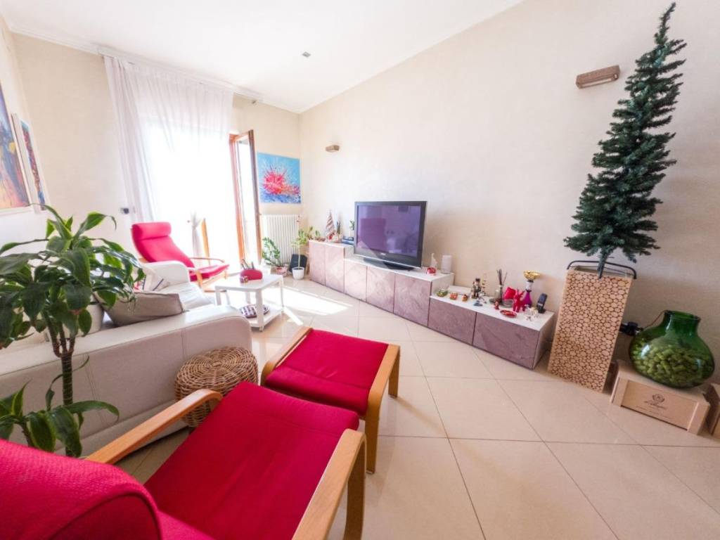 Appartamento a Mattinata in Via Papa Giovanni XXIII, 13 - Foto 5
