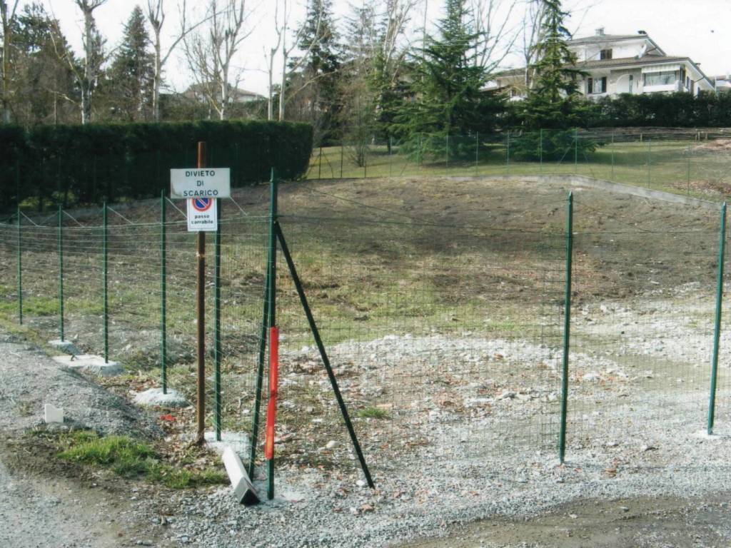 Terreno a Borgo val di taro in Via Piave, 44 - Foto 2