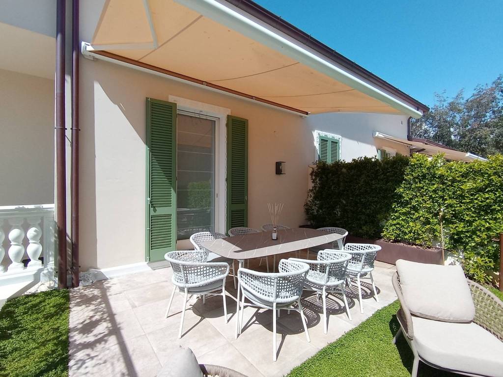 Villa a Pietrasanta in Via Giovanni Pascoli, 15 - Foto 5