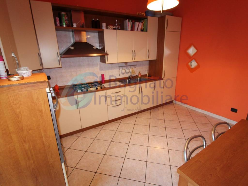 Appartamento a Novara in Viale Giulio Cesare, 138 - Foto 4