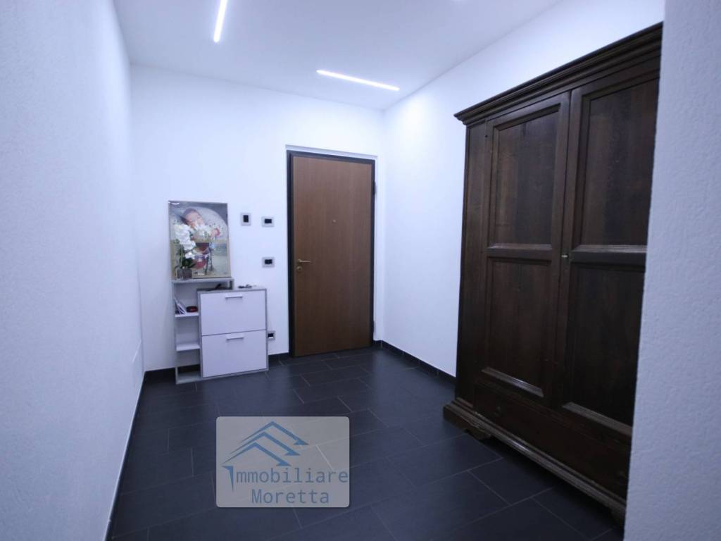 Appartamento a Alba in Via Giuseppe Garibaldi, 54 - Foto 2