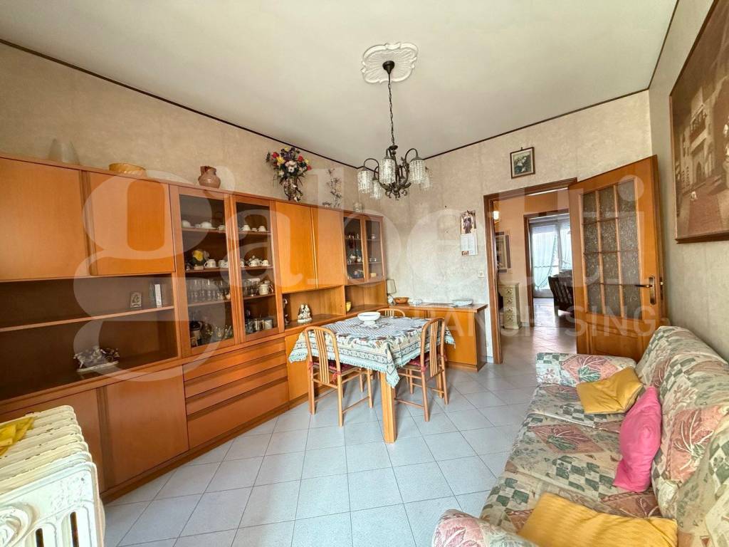 Appartamento a Grugliasco in via Giovanni Giolitti - Foto 2