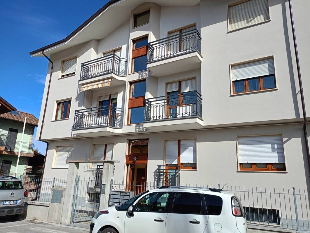 Appartamento a Borgo san dalmazzo in Via Tesoriere, 4 - Foto 3