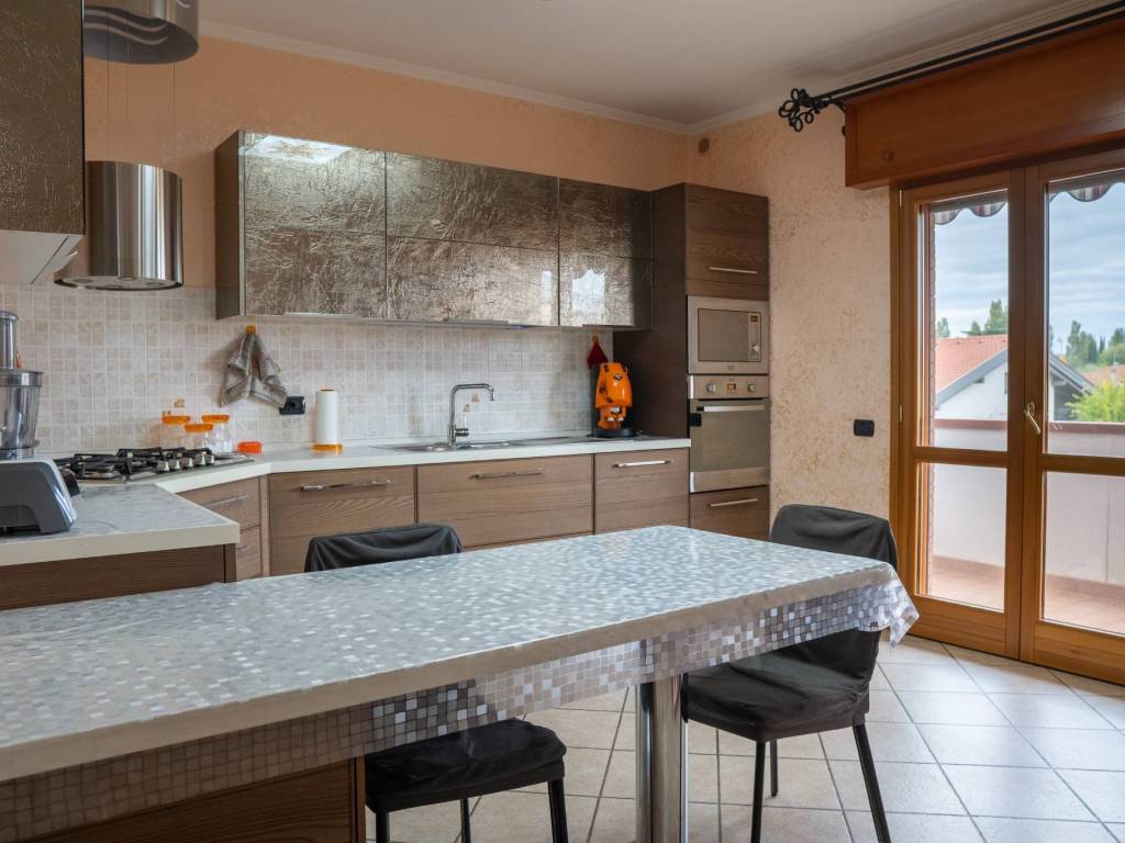 Appartamento a Sermoneta in Via dell'Irto, 11 - Foto 5