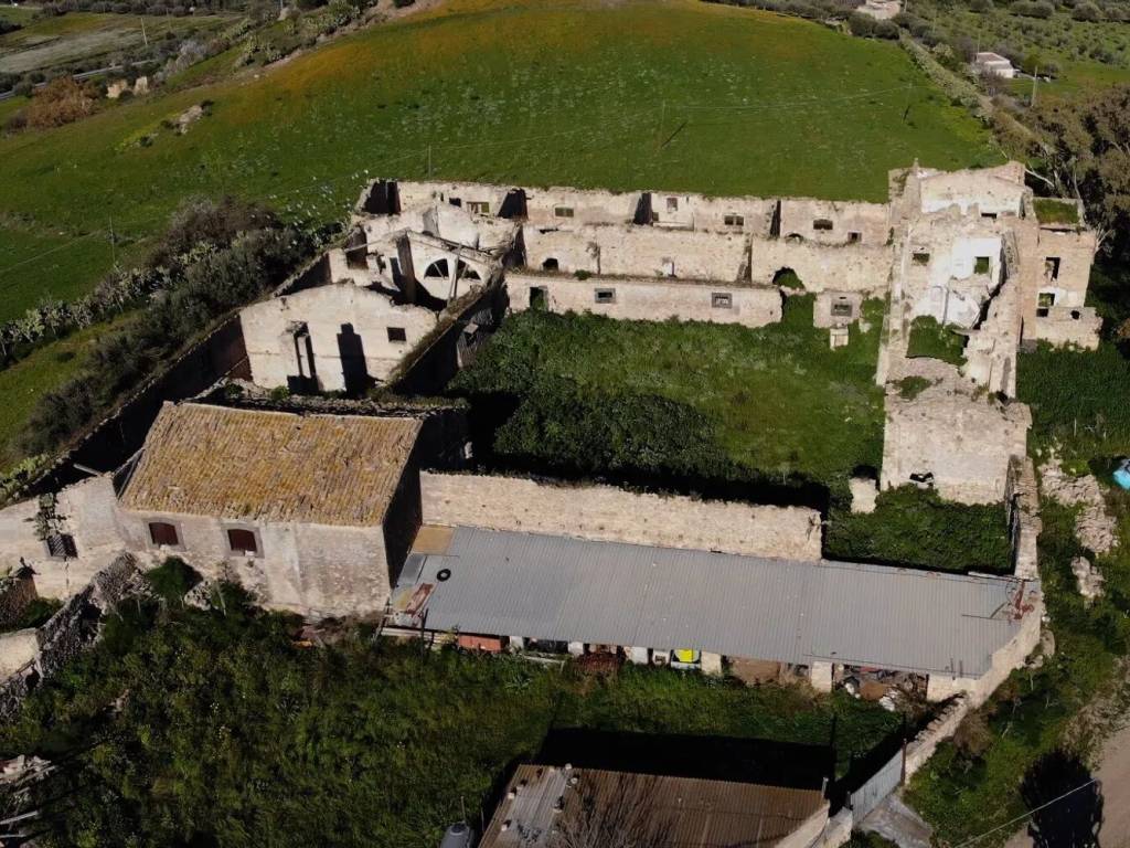 Rustico / casale a Regalbuto in Statale 121 - Foto 4