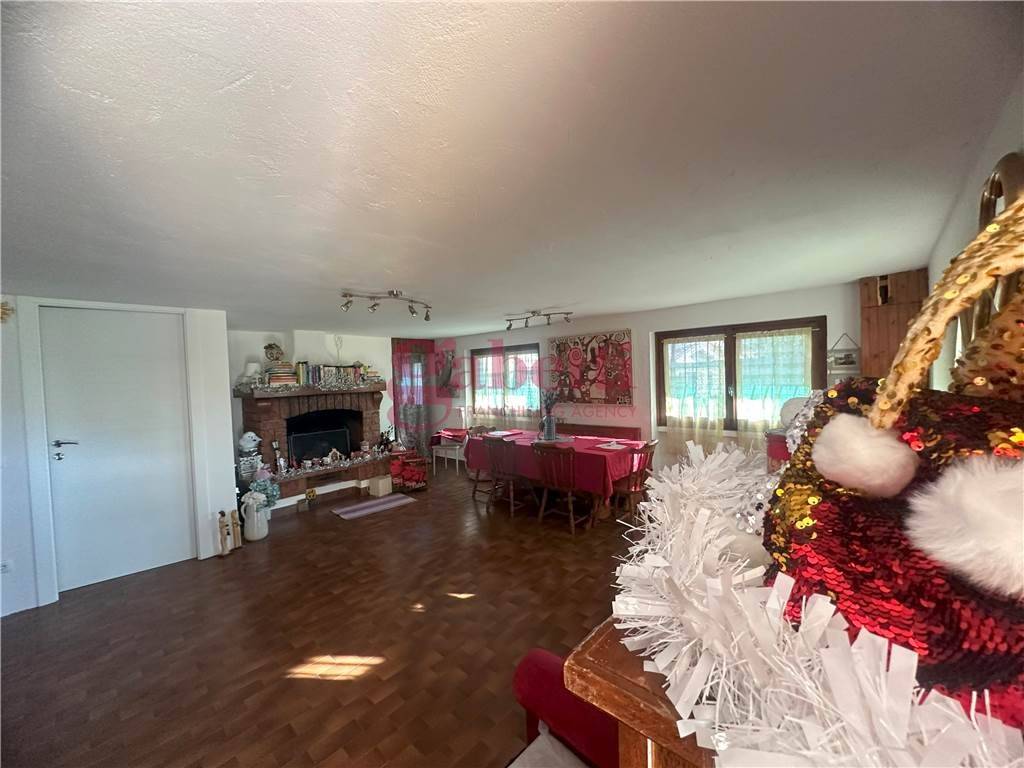 Villa a Caslino d'erba in Via San Calogero - Foto 5
