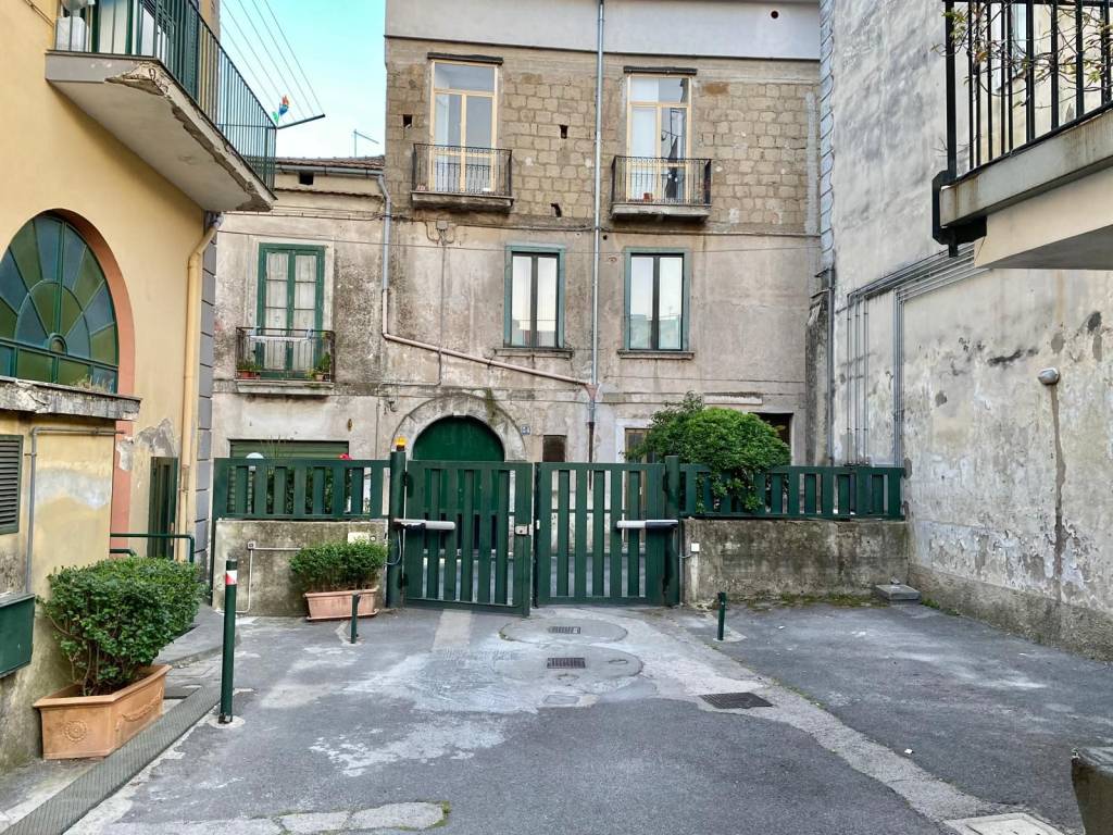 Appartamento a Cava de' tirreni in Via Raffaele Baldi - Foto 2