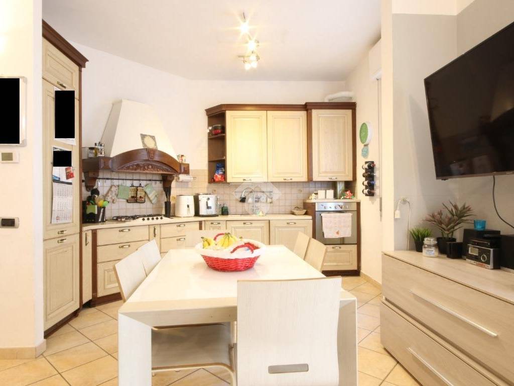 Appartamento a Como in Via Bellinzona, 40 - Foto 4