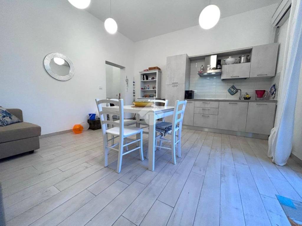 Appartamento a Comacchio in Viale Raffaello Sanzio, 127 - Foto 4