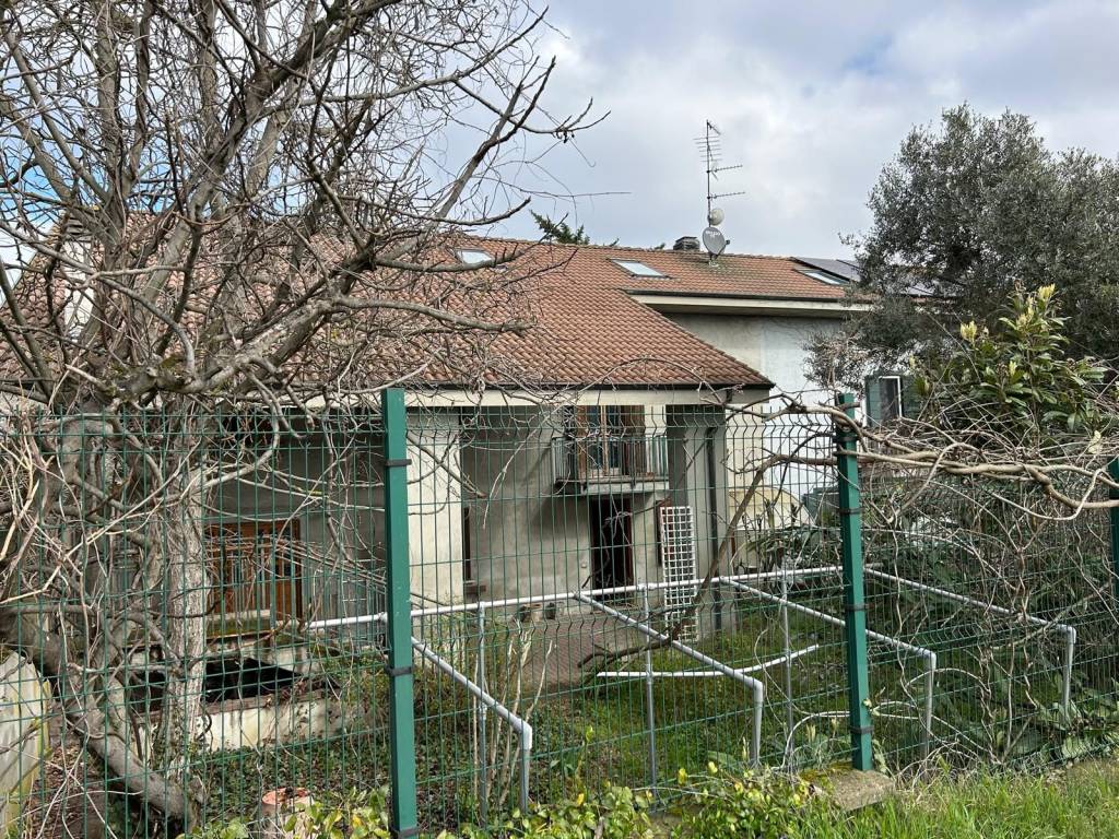 Casa indipendente a Casale monferrato in Regione Mandoletta - Foto 4