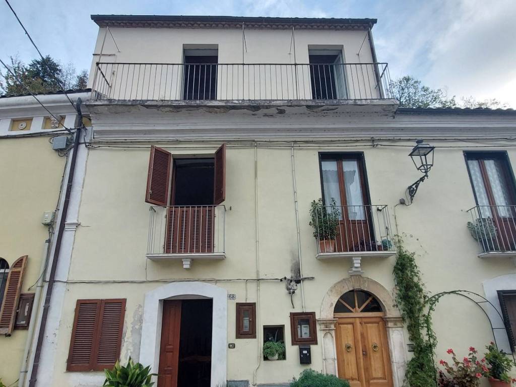Casa indipendente a Castelli in Via Francescantonio Grue - Foto 2