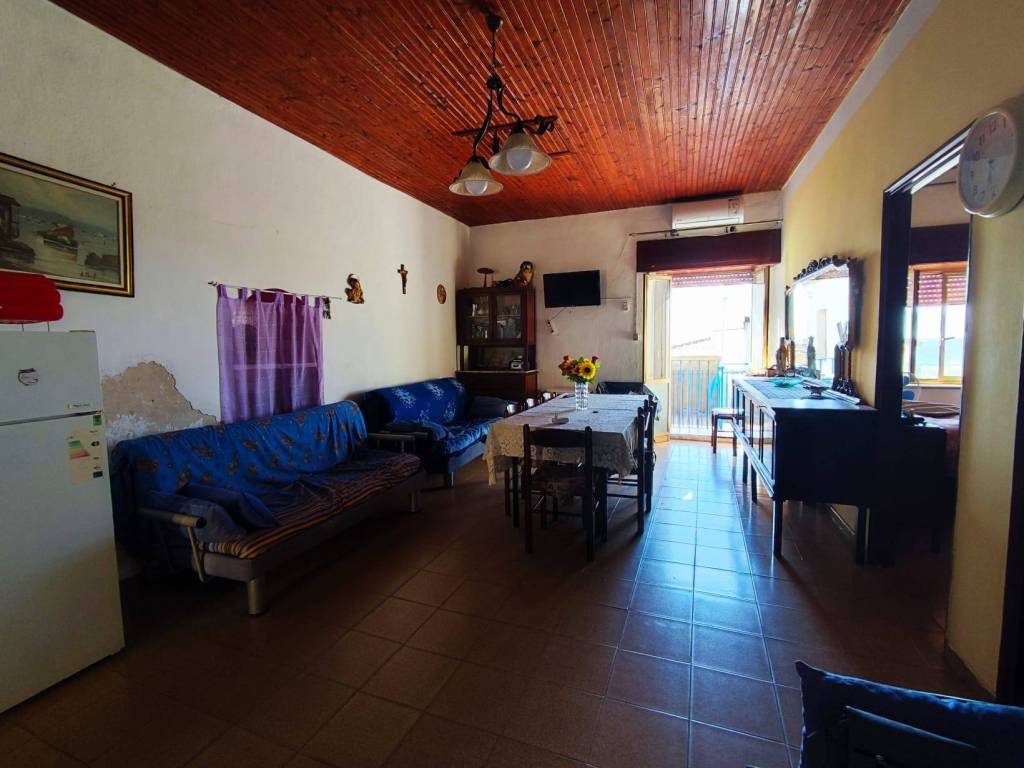Appartamento a Roccella ionica in Vico Picatari - Foto 3