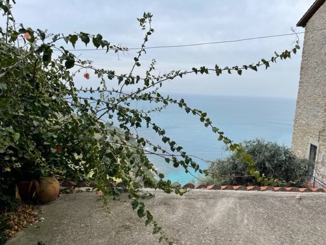 Villa a Ventimiglia in Via della Pace - Foto 5