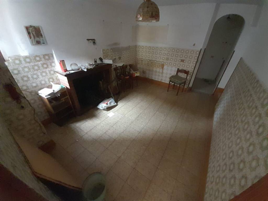 Appartamento a Monteleone sabino in Via Roma - Foto 4