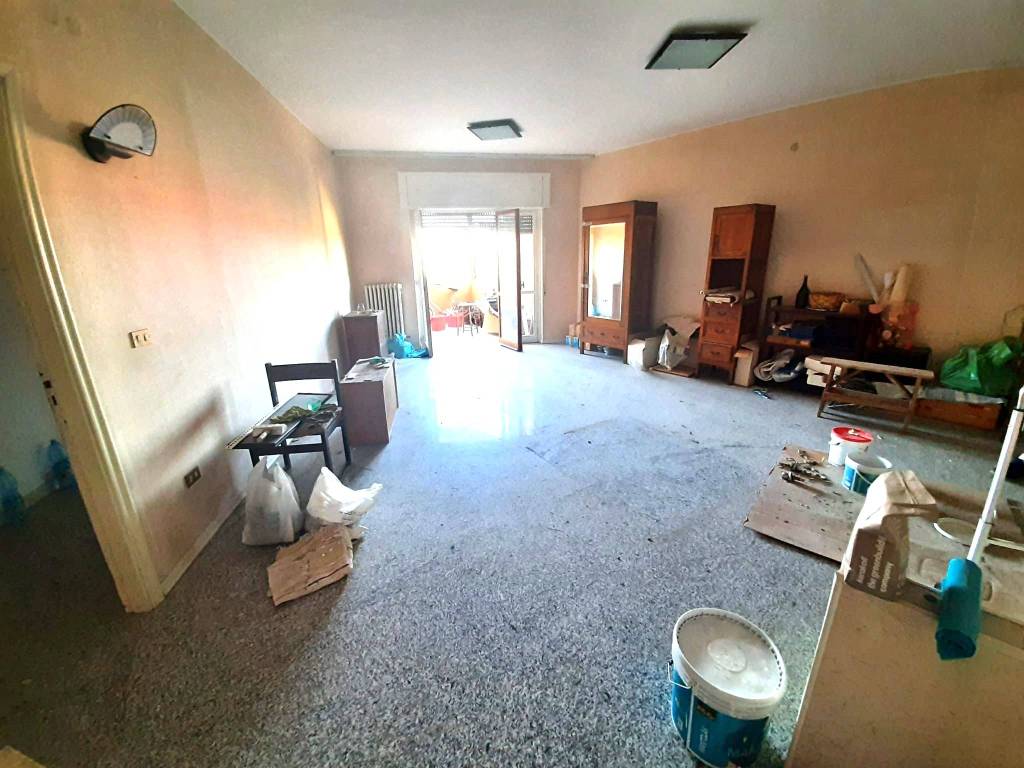 Appartamento a Lamezia terme in Via Francesco Cilea, 36 - Foto 2