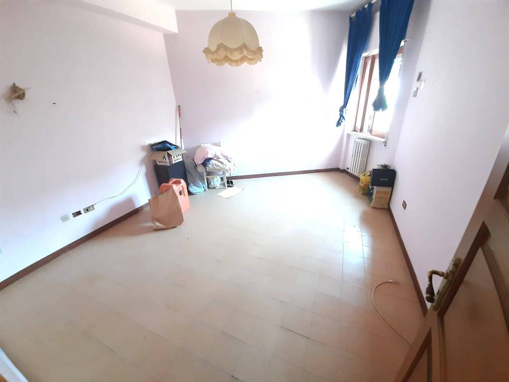 Appartamento a Lamezia terme in Via Francesco Cilea, 36 - Foto 5