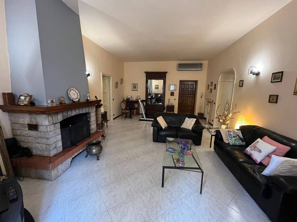 Appartamento a Piacenza in Vicolo Santa Margherita - Foto 2