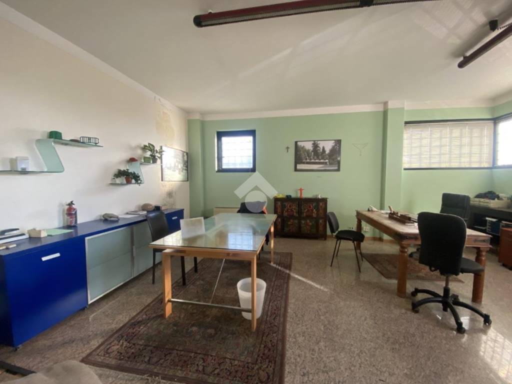 Immobile a Castiglione delle stiviere in Via Zona Industriale, 1 - Foto 3