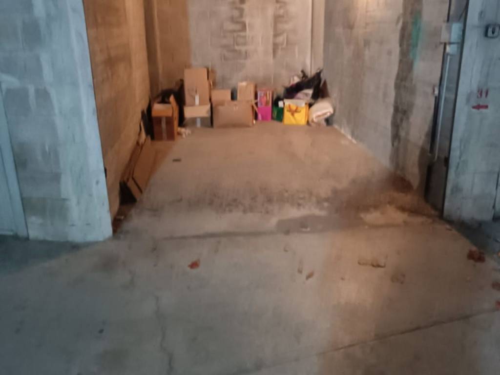 Box / garage a Genova in Via Emilio Salgari - Foto 3