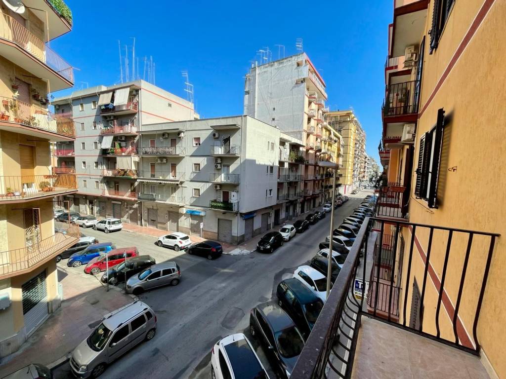 Appartamento a Taranto in Via Emilia, 32 - Foto 3