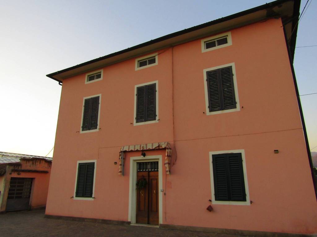 Villa a Pescia in Via di Sondolo - Foto 3