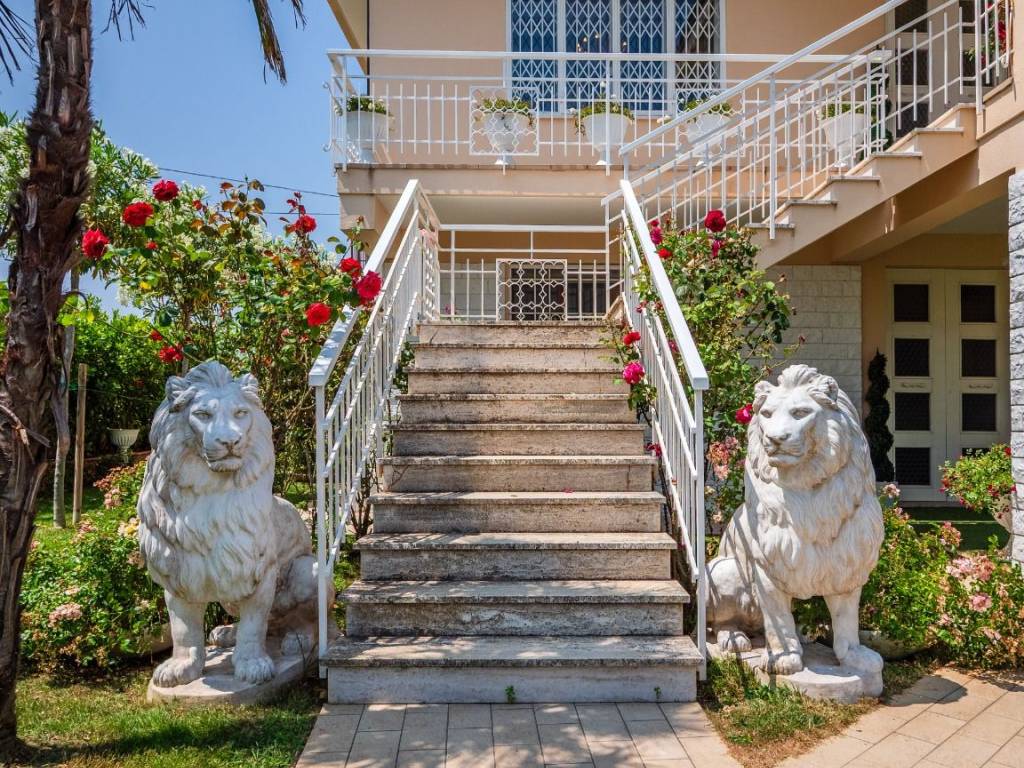 Villa a San costanzo in Strada San Fortunato, 177 - Foto 4