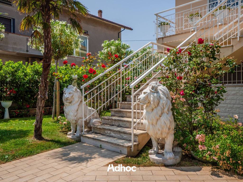 Villa a San costanzo in Strada San Fortunato, 177 - Foto 5