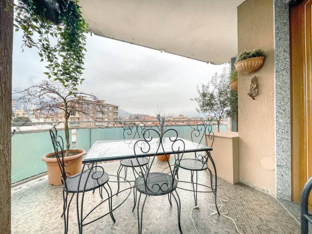 Appartamento a Verbania in Via Monte Zeda 2 - Foto 3