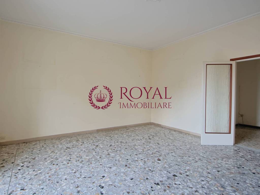 Appartamento a Livorno in Via Angiolo Badaloni, 19 - Foto 3
