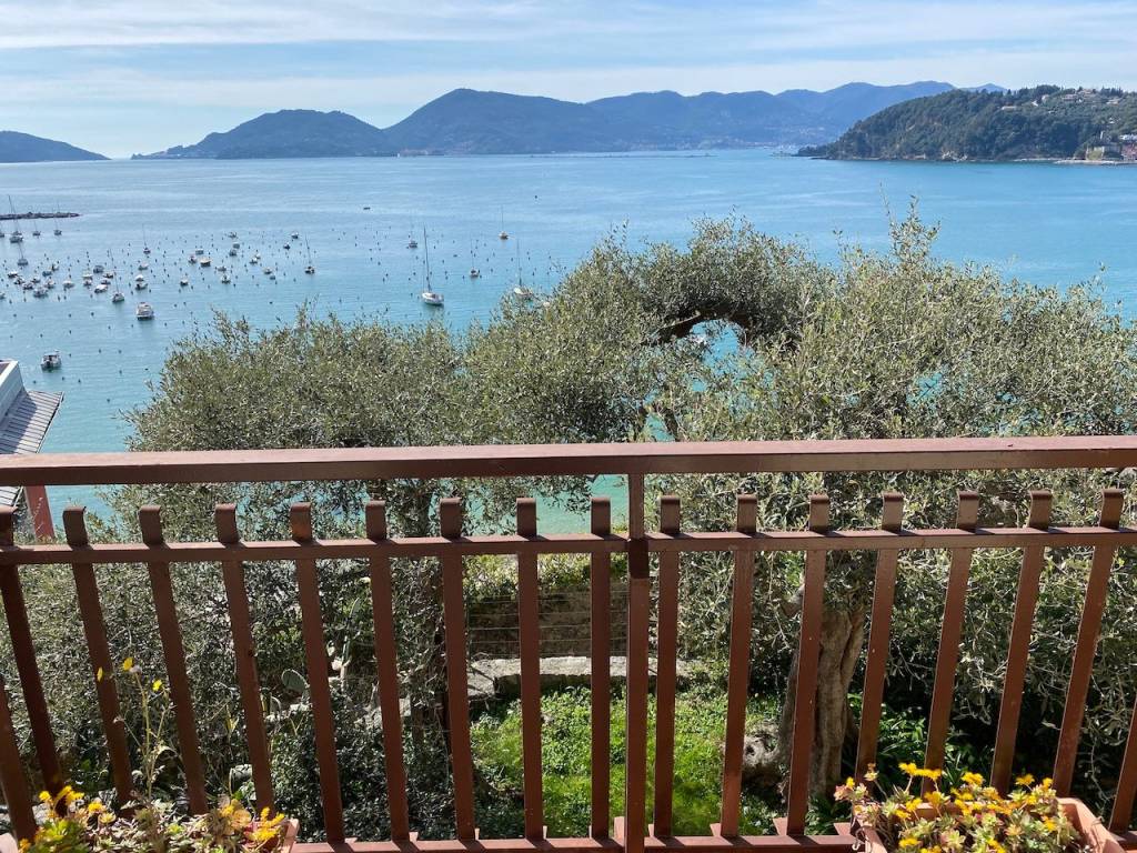 Attico / mansarda a Lerici in Via F. Poggi, 26 - Foto 2