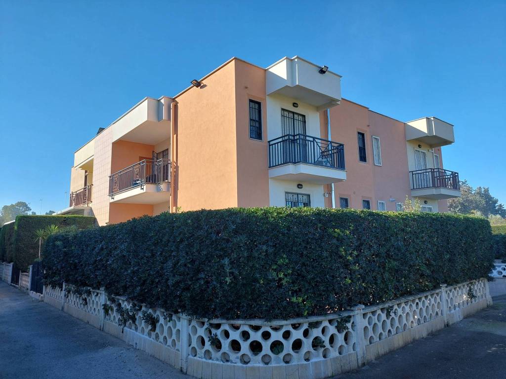 Villa a Trani in Via dei Mandorli, 9 - Foto 2
