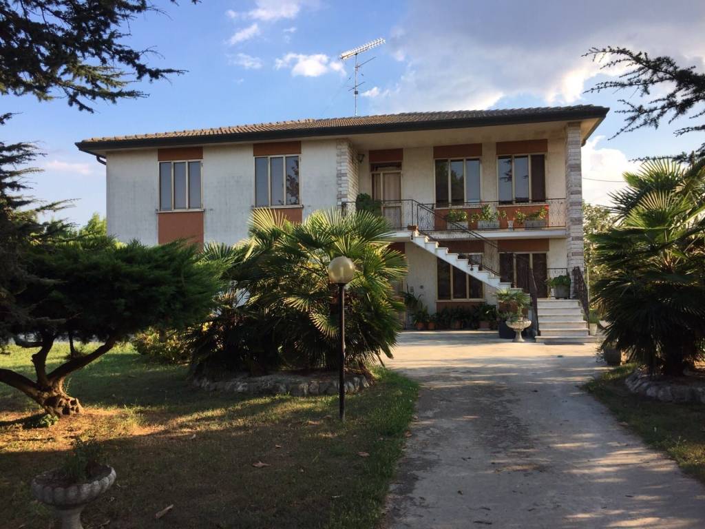 Villa a Papozze in Via Eridania - Foto 2