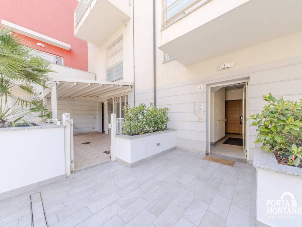 Appartamento a Rimini in Via Umberto Giordano, 16 - Foto 3