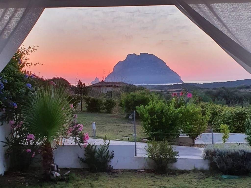 Villa a Loiri porto san paolo in Via Barbagia - Foto 2