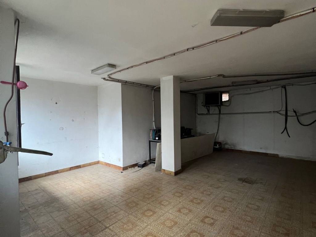 Box / garage a Boves in Piazza Italia, 1 - Foto 4