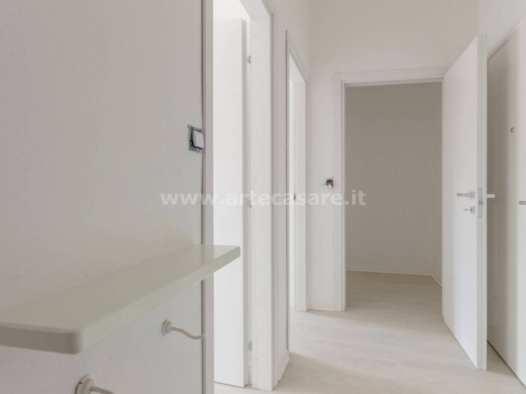 Appartamento a Samarate in Via dello Statuto, 12 - Foto 2