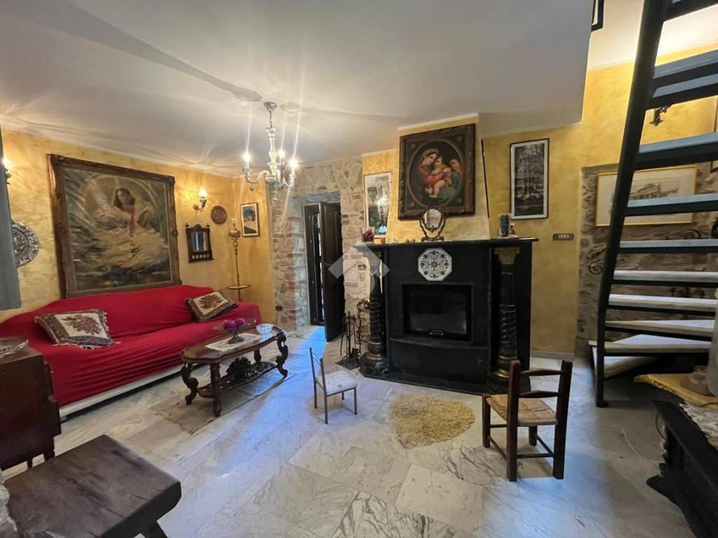 Casa indipendente a Veroli in Via Pacifica, 19 - Foto 5