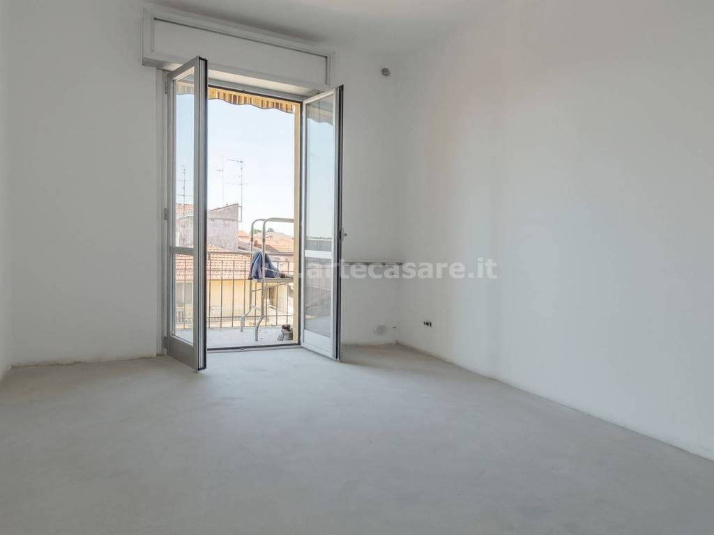 Appartamento a Samarate in Via dello Statuto, 12 - Foto 3