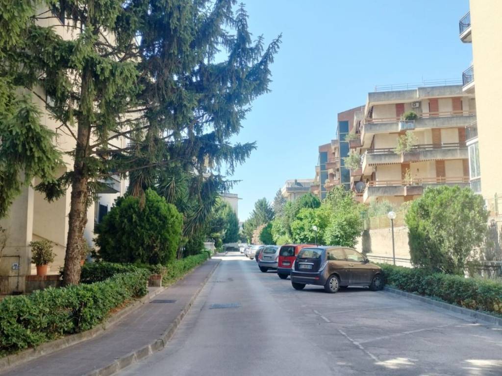 Appartamento a Caserta in Viale Abramo Lincoln - Foto 5