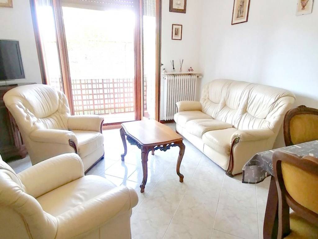 Appartamento a Grado in Via Giacomo Leopardi - Foto 2