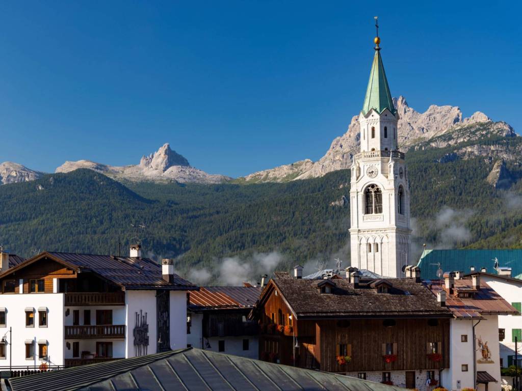 Villa a Cortina d'ampezzo in Via Spiga - Foto 2
