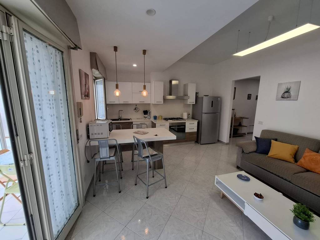 Appartamento a Barcellona pozzo di gotto in Via dei Vespri, 10 - Foto 4