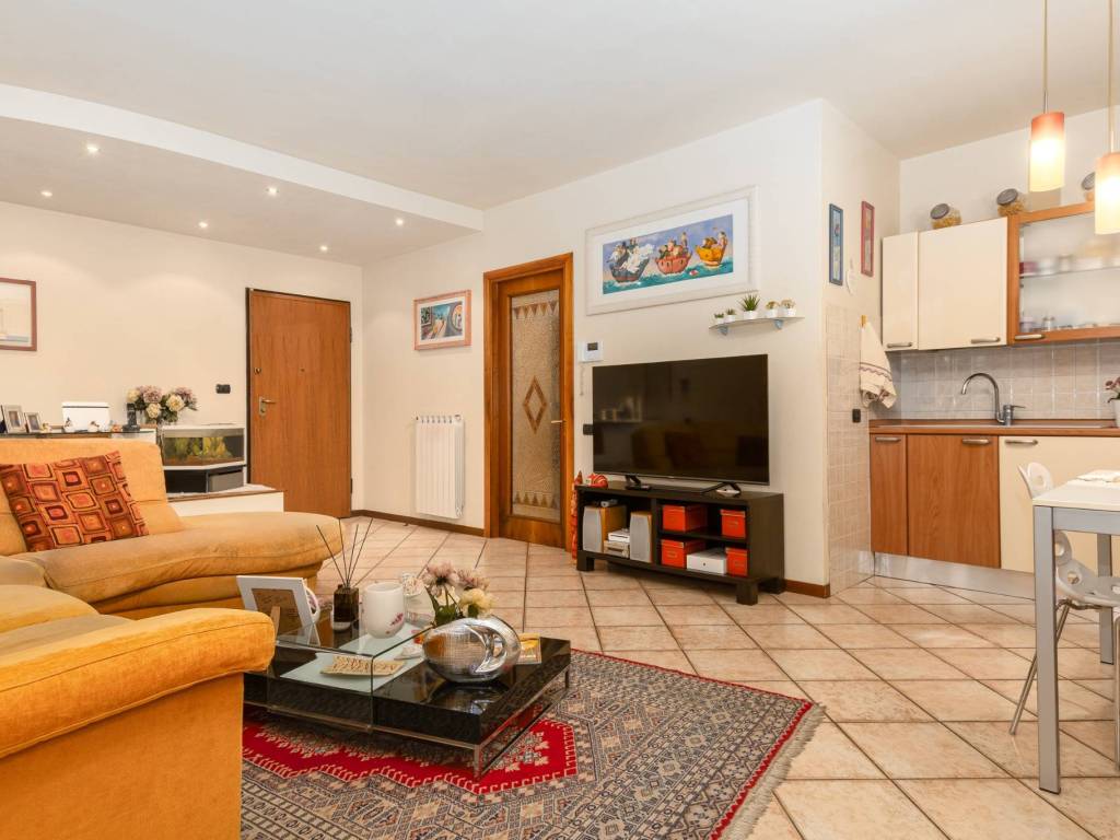 Appartamento a Prato in Via del Pino - Foto 4