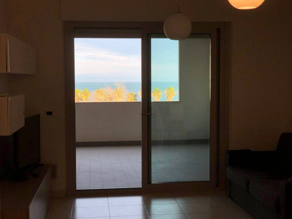 Appartamento a Montesilvano in Via Inghilterra, 5 - Foto 2