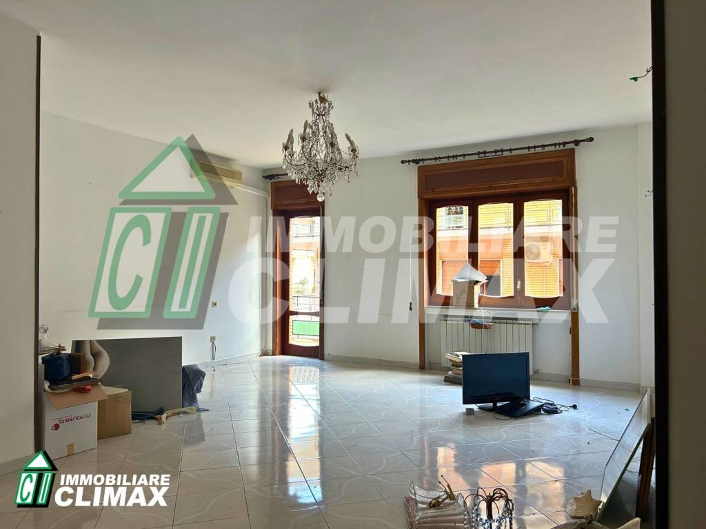 Appartamento a Caserta in Via Ludovico Ricciardelli, 25 - Foto 2